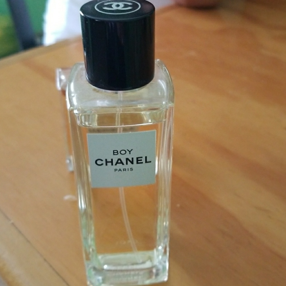 Chanel perfume